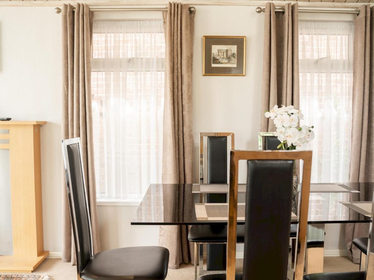 Pass The Keys The Lodge At Point House Farm - Sleeps Up To 6 Chester Buitenkant foto